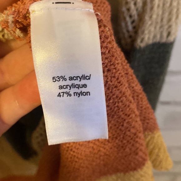 NEW Maurices color block open stitch duster - Picture 5 of 7